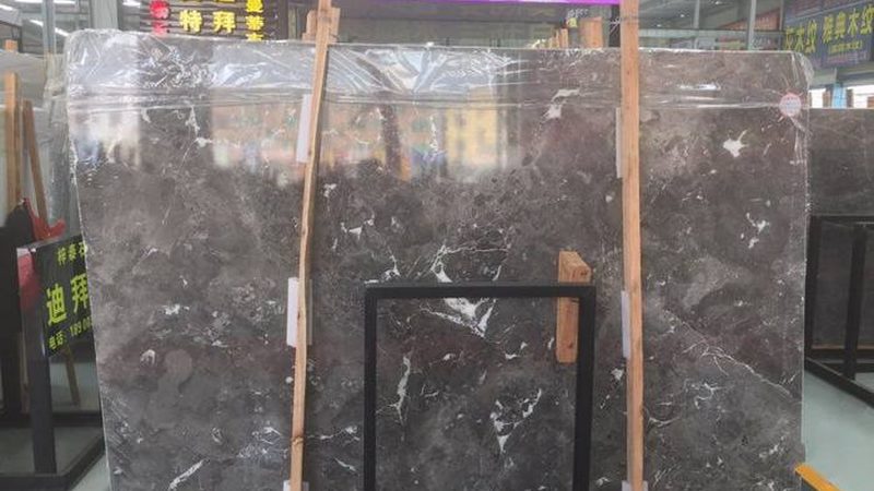 在开始安装人造石台面之前，首先要确保施工现场已满足以下条件：