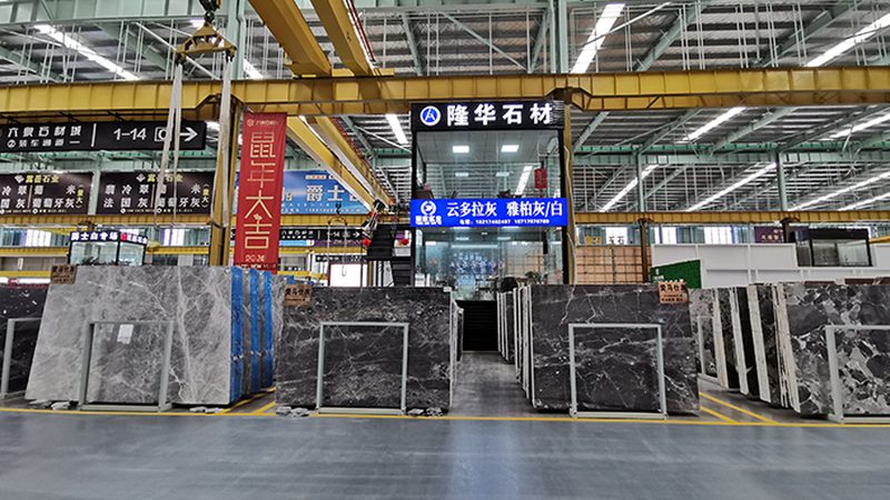 微晶石与岩板：材质特性与适用场景解析